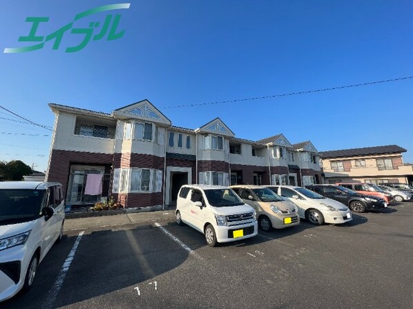 ヴィレッジ川原　西棟の物件外観写真